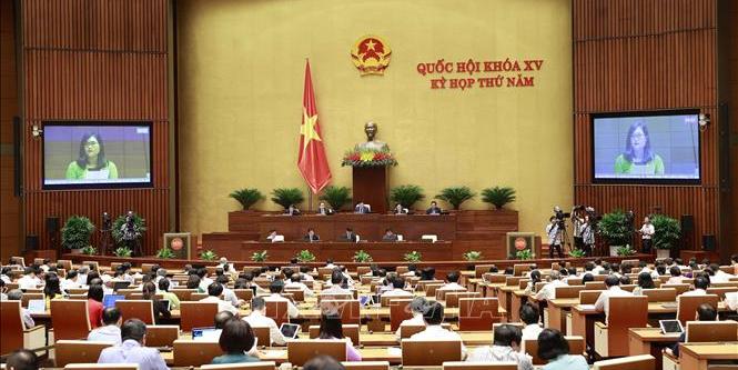 Ngày 1 6, Quốc hội tiếp tục thảo luận về kinh tế xã hội và nhiều nội dung quan trọng khác