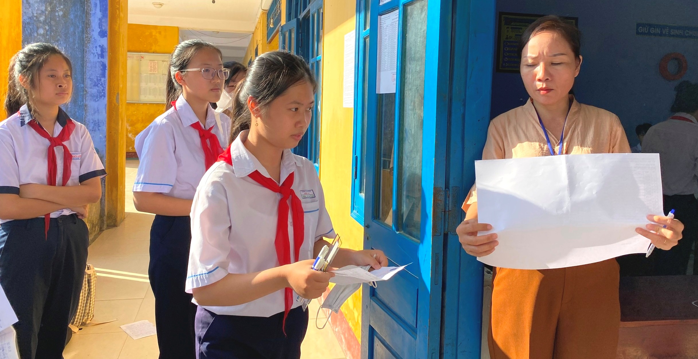 Trên 15 000 học sinh tham gia kỳ thi lớp 10 trung học phổ thông