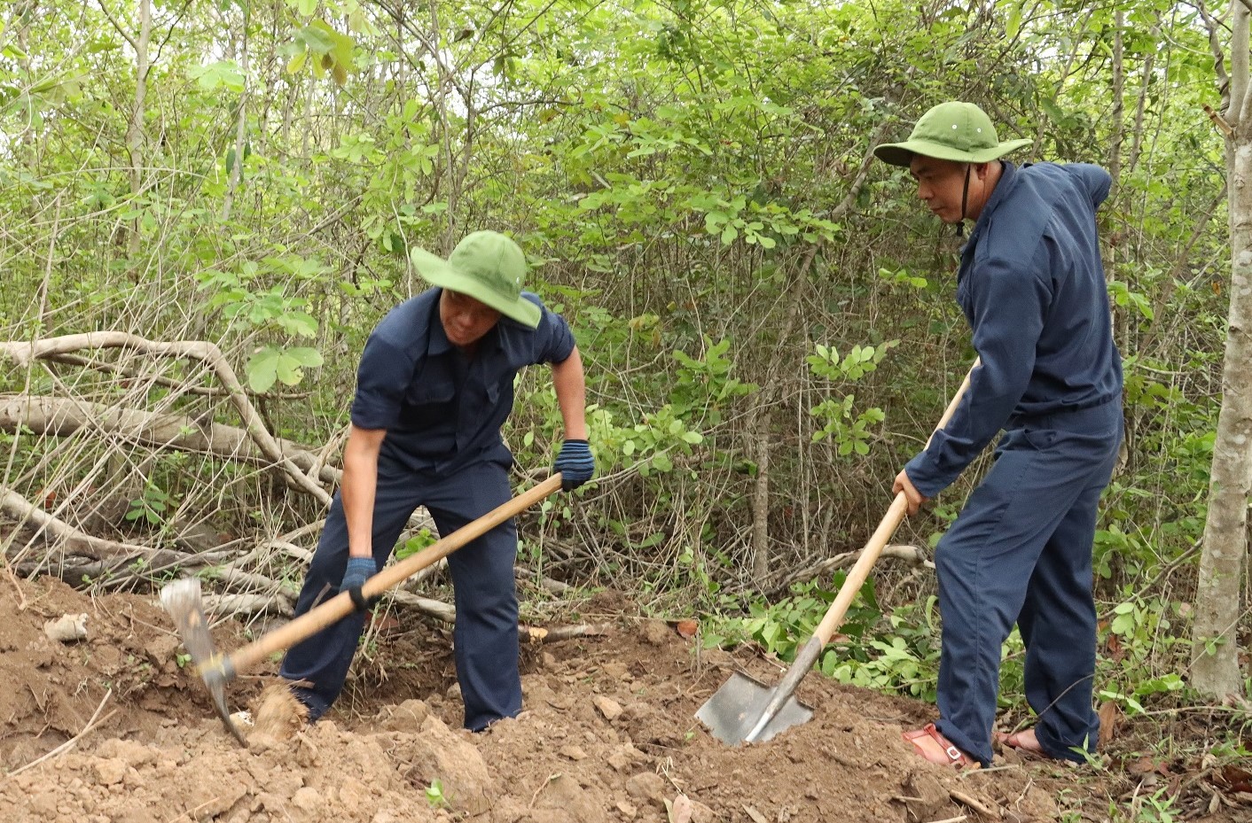 Quy tập 19 mộ liệt sĩ trong mùa khô 2022 - 2023