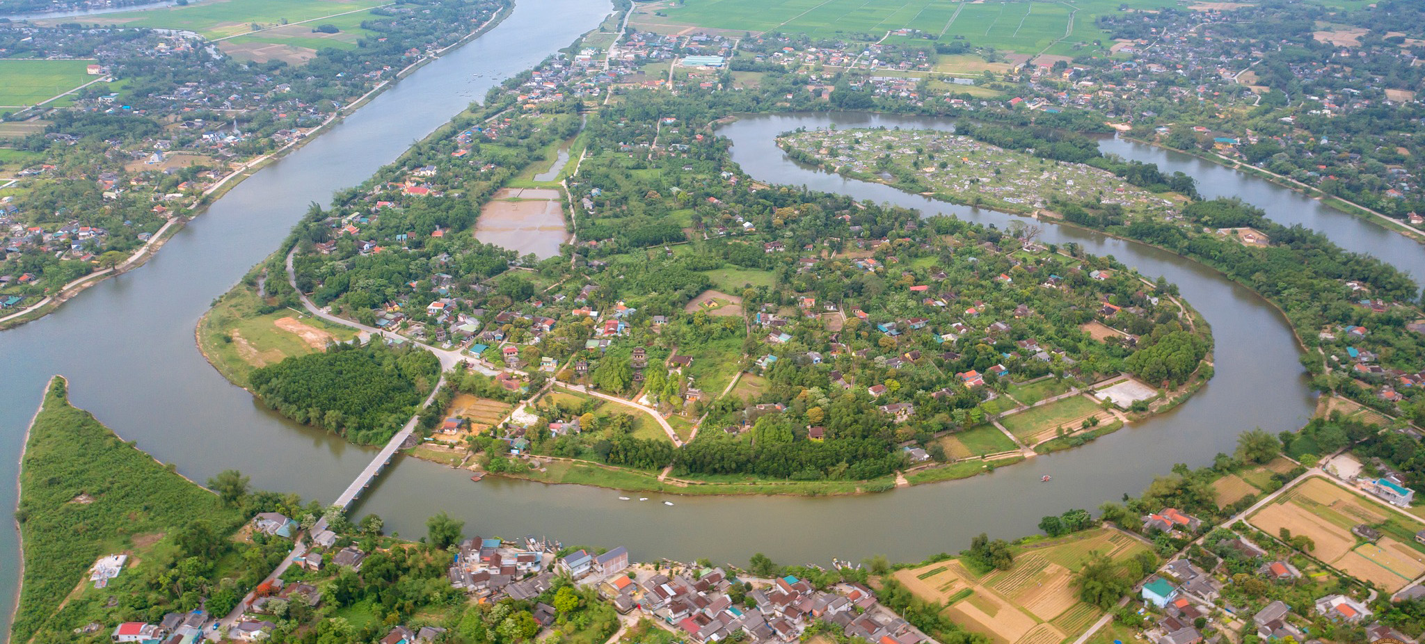 Quảng bá hình ảnh Làng cổ Phước Tích và Đệm bàng Phò Trạch qua cuộc thi video clip