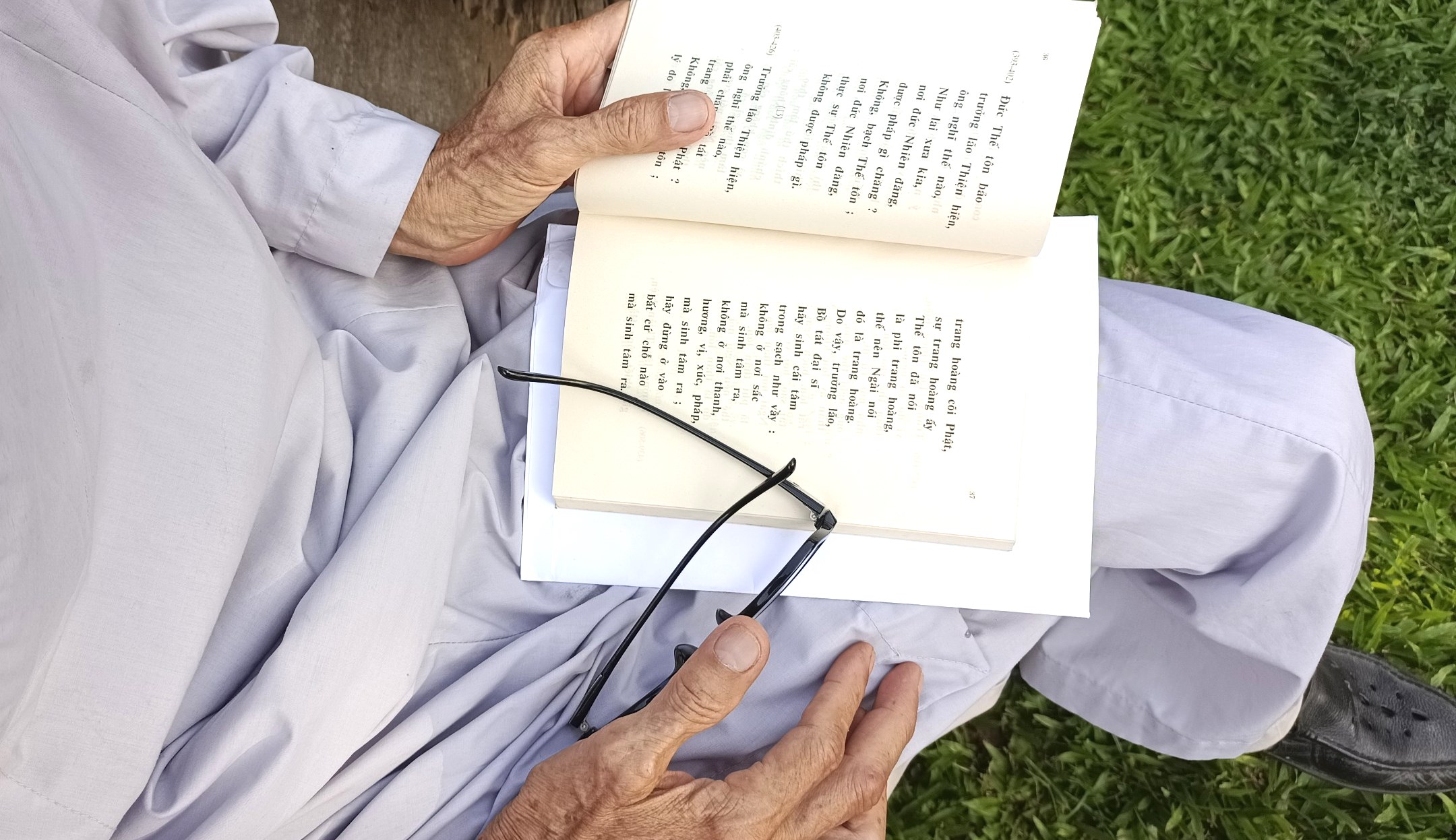 “Sự im lặng của chữ”