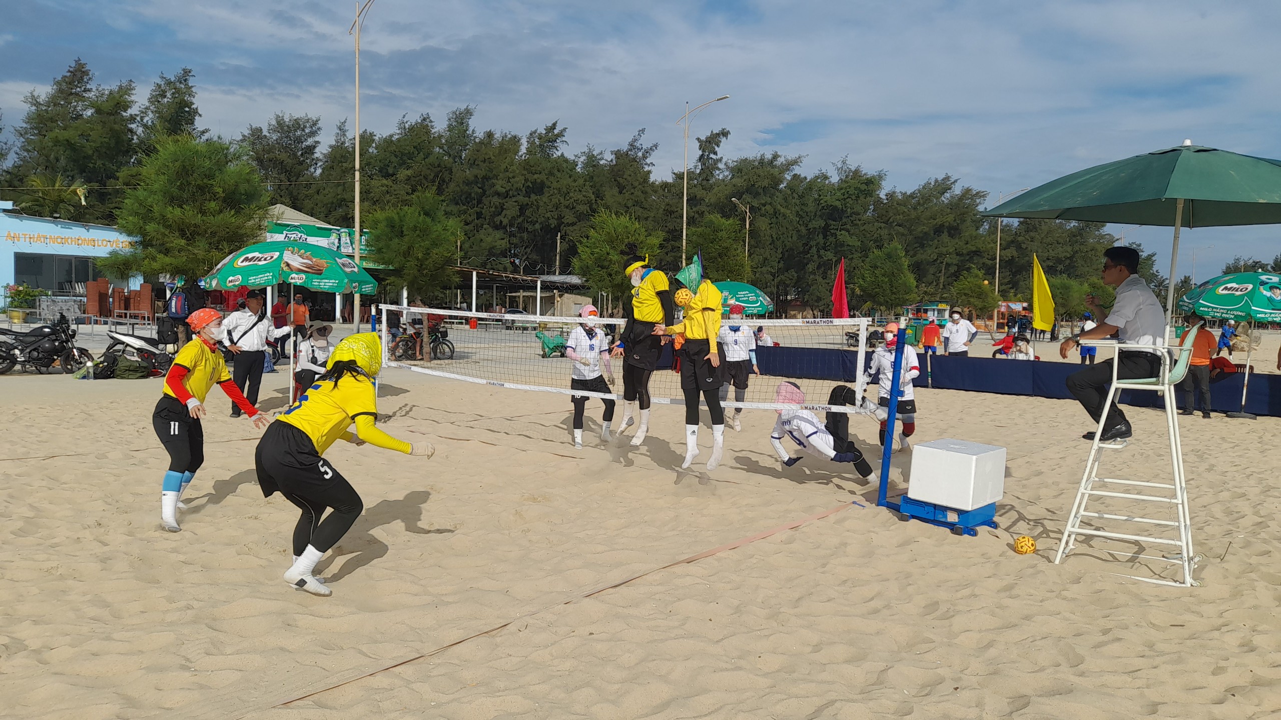 200 VĐV tham gia Giải Vô địch cầu mây bãi biển quốc gia năm 2023