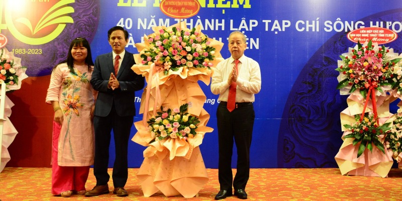 Tạp chí Sông Hương kỷ niệm 40 năm xuất bản số đầu tiên