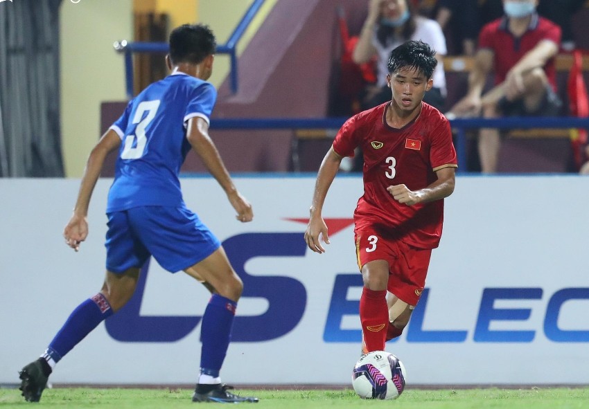 Vi Đình Thượng và Nguyễn Lương Tuấn Khải U17 Huế 
tham dự VCK U17 châu Á 2023