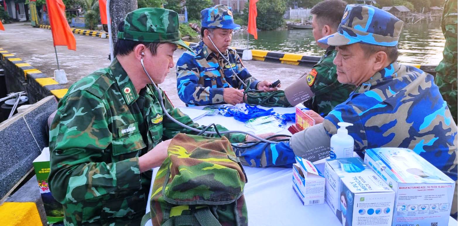 “Hậu cần sức khỏe” cho bộ đội biên phòng