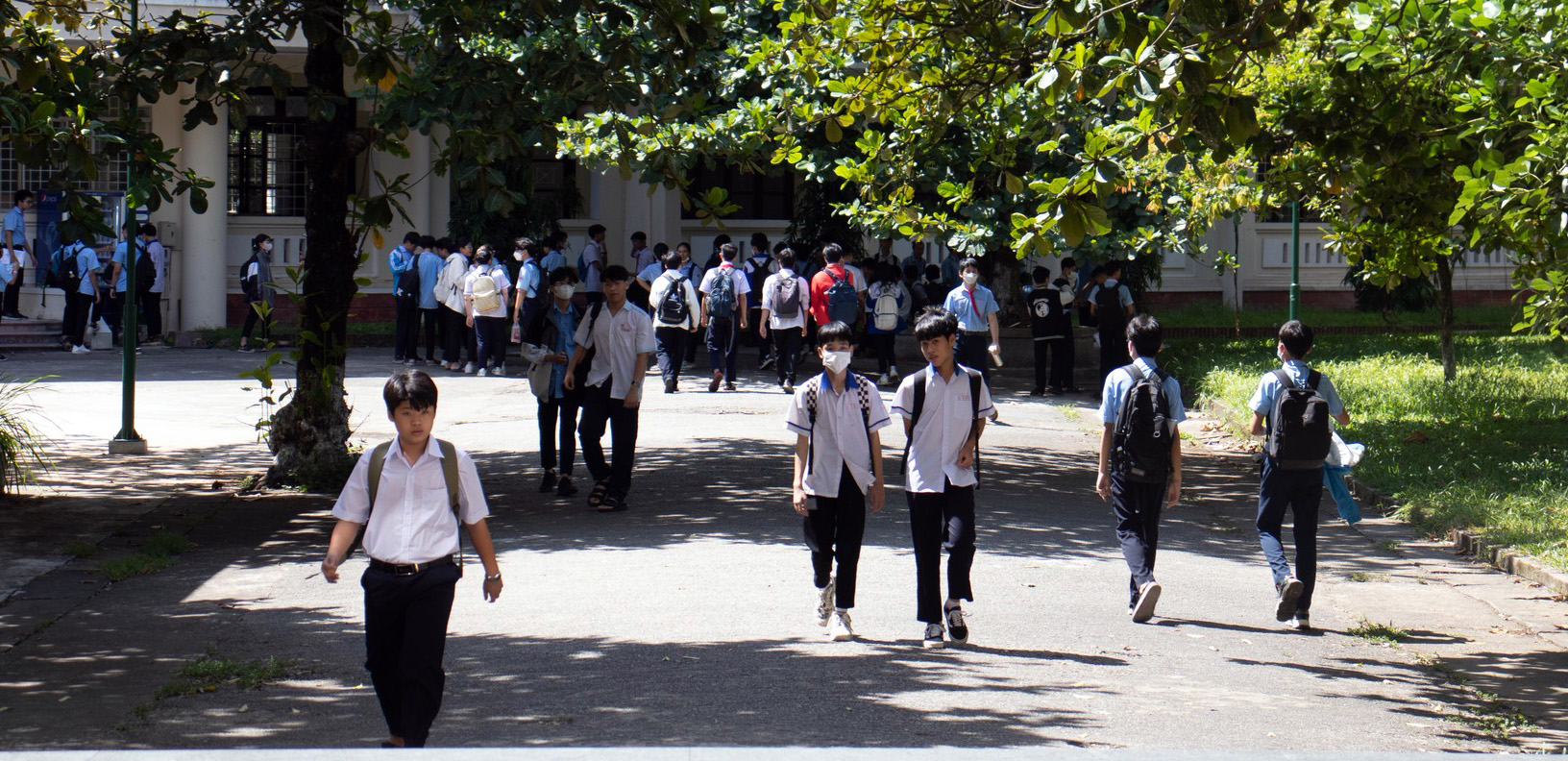 34 là điểm chuẩn cao nhất vào lớp 10 Trường THPT chuyên Khoa học Huế