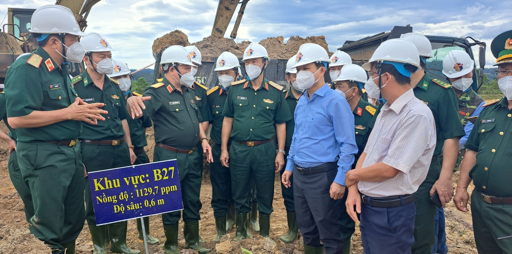 Đẩy nhanh tiến độ dự án xử lý đất nhiễm dioxin tại sân bay A So