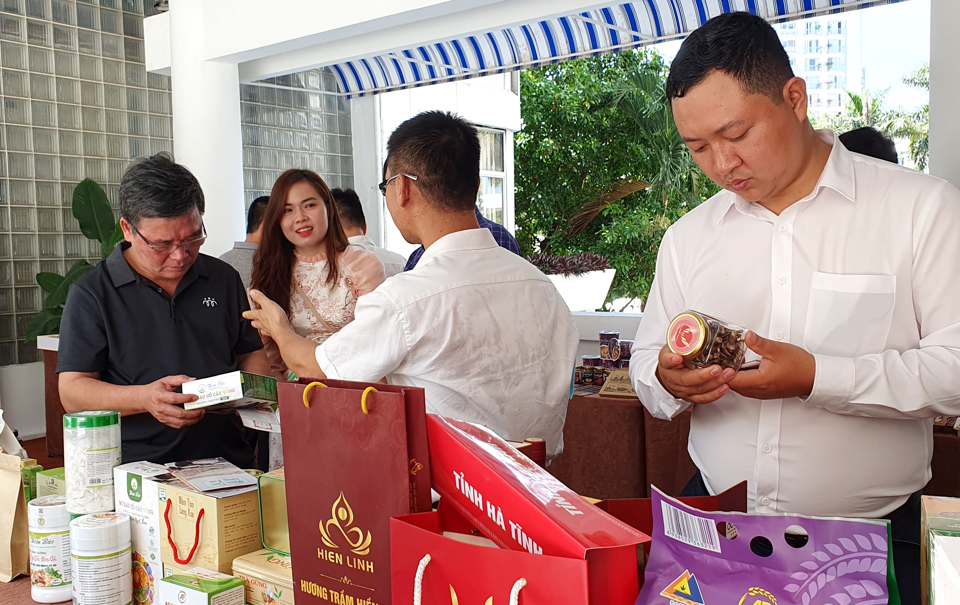 Kết nối giao thương, xúc tiến thương mại 6 tỉnh Bắc Trung Bộ