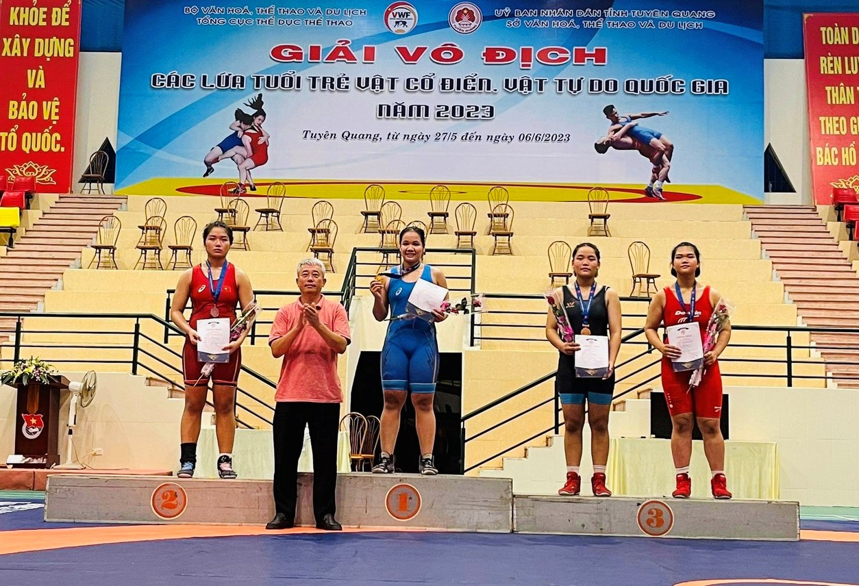 Nội dung vật tự do nữ Thừa Thiên Huế xếp thứ 2