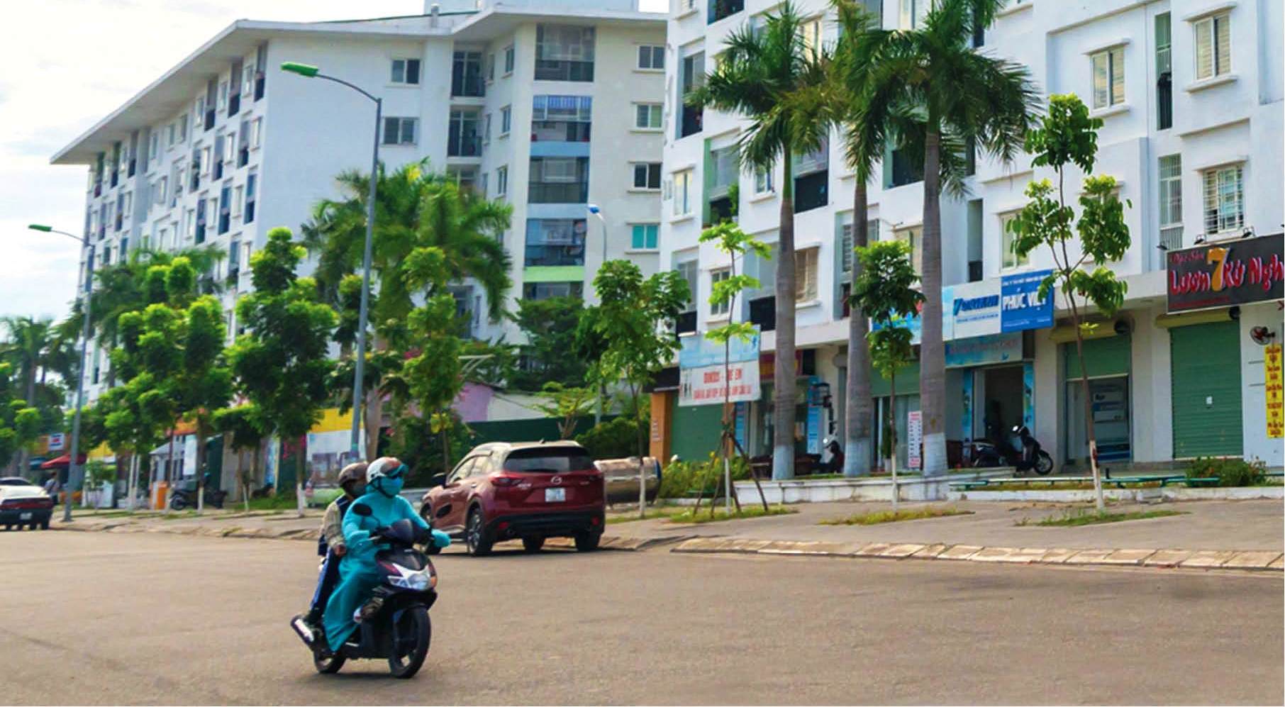 Đã bỏ tiền ra rồi lại còn nắm đằng chuôi