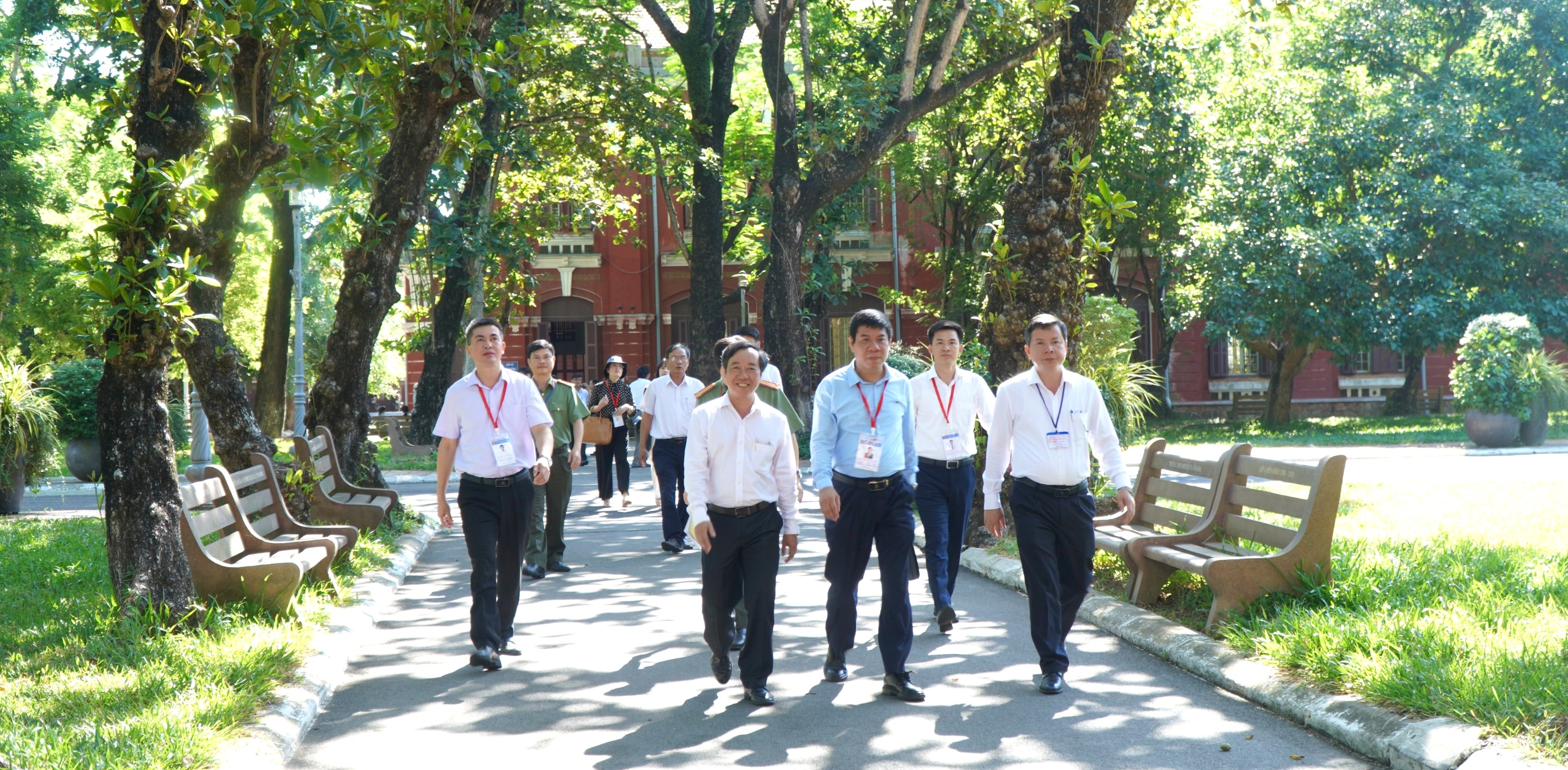 Chuẩn bị các điều kiện cho kỳ thi tốt nghiệp THPT năm 2023