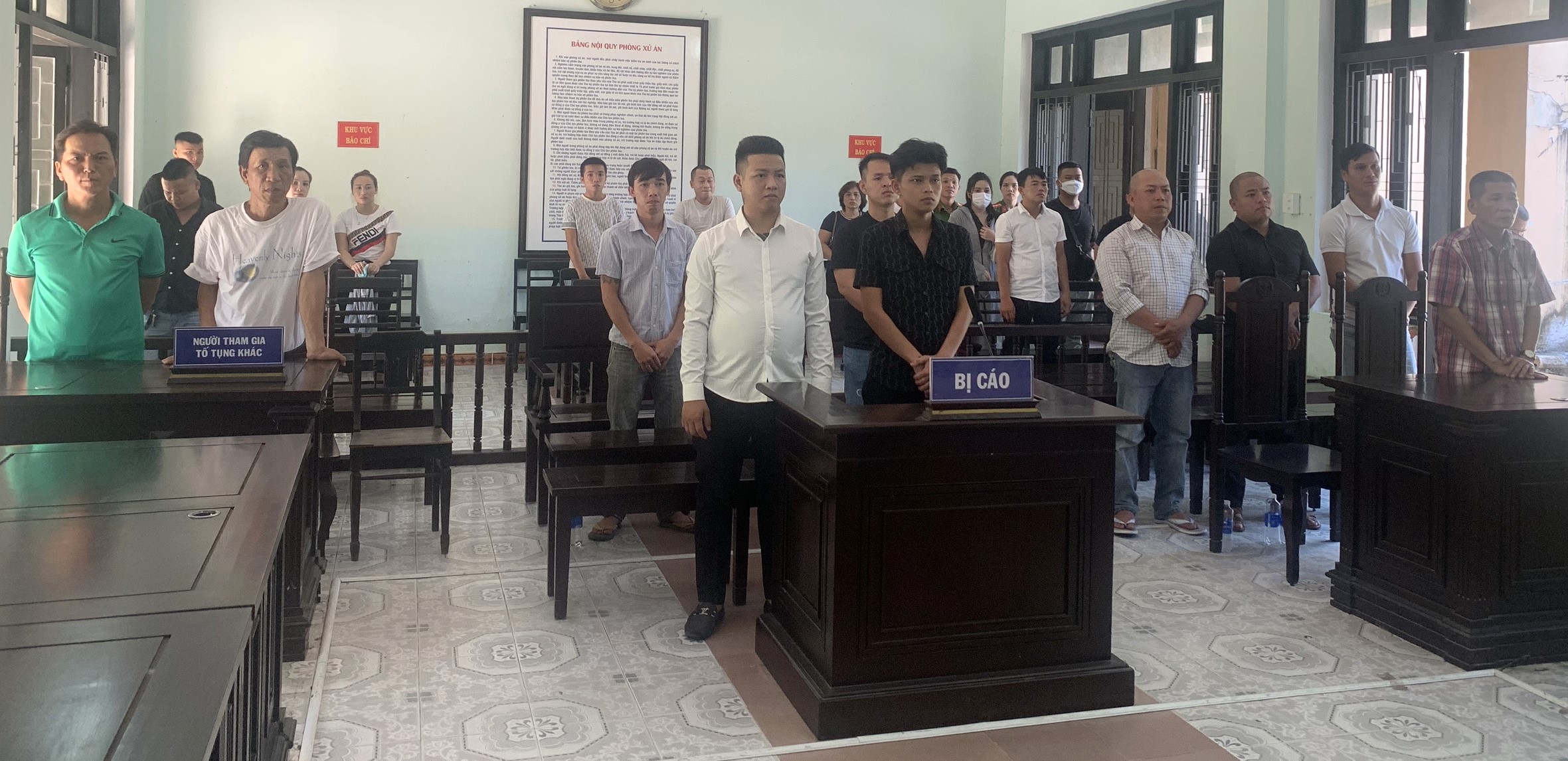 Xét xử 10 đối tượng trong đường dây đánh bạc trên 500 tỷ đồng