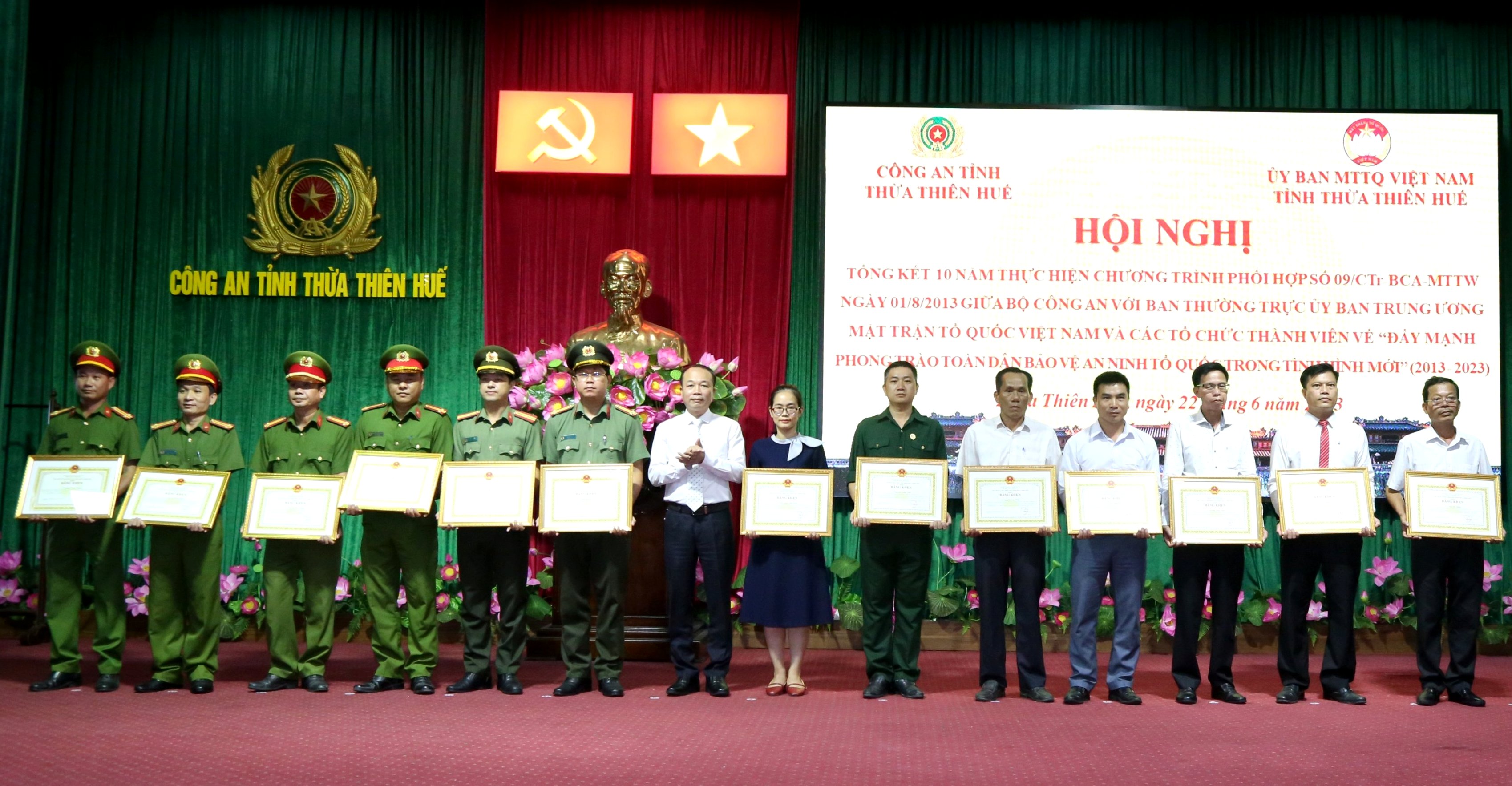 Đẩy mạnh phong trào “Toàn dân bảo vệ an ninh Tổ quốc”