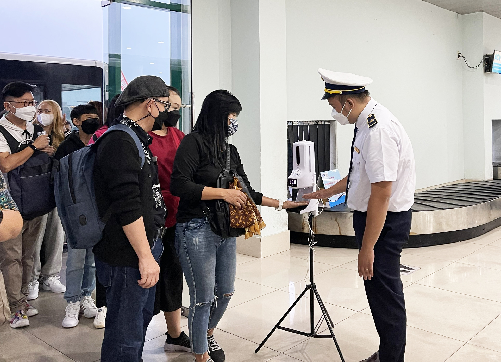 Bàn giao phòng làm việc và cơ sở vật chất phục vụ kiểm dịch quốc tế

​