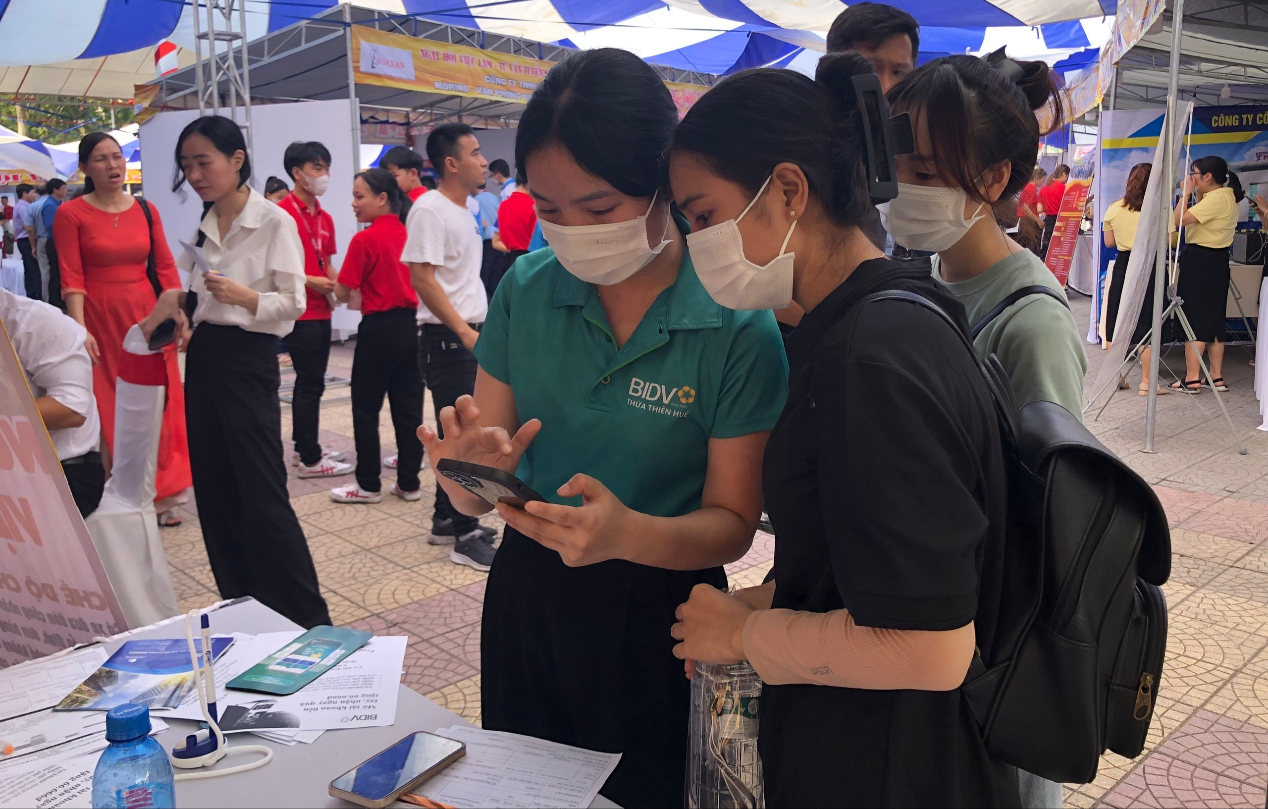 Nâng cao năng lực về việc làm và công tác đưa lao động đi làm việc ở nước ngoài theo hợp đồng