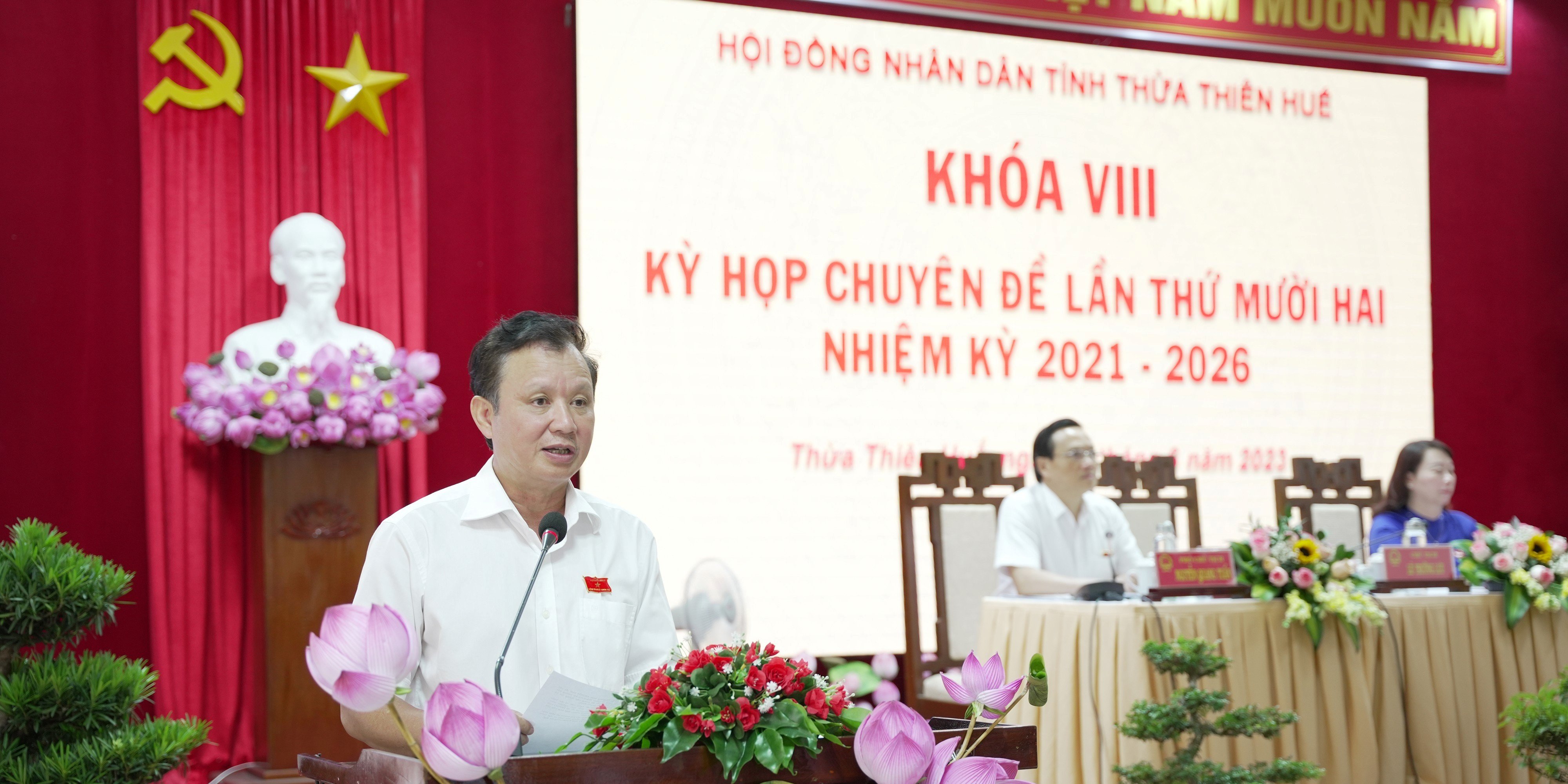 Thông qua các đồ án quy hoạch đô thị, điều chỉnh nhiều dự án quan trọng