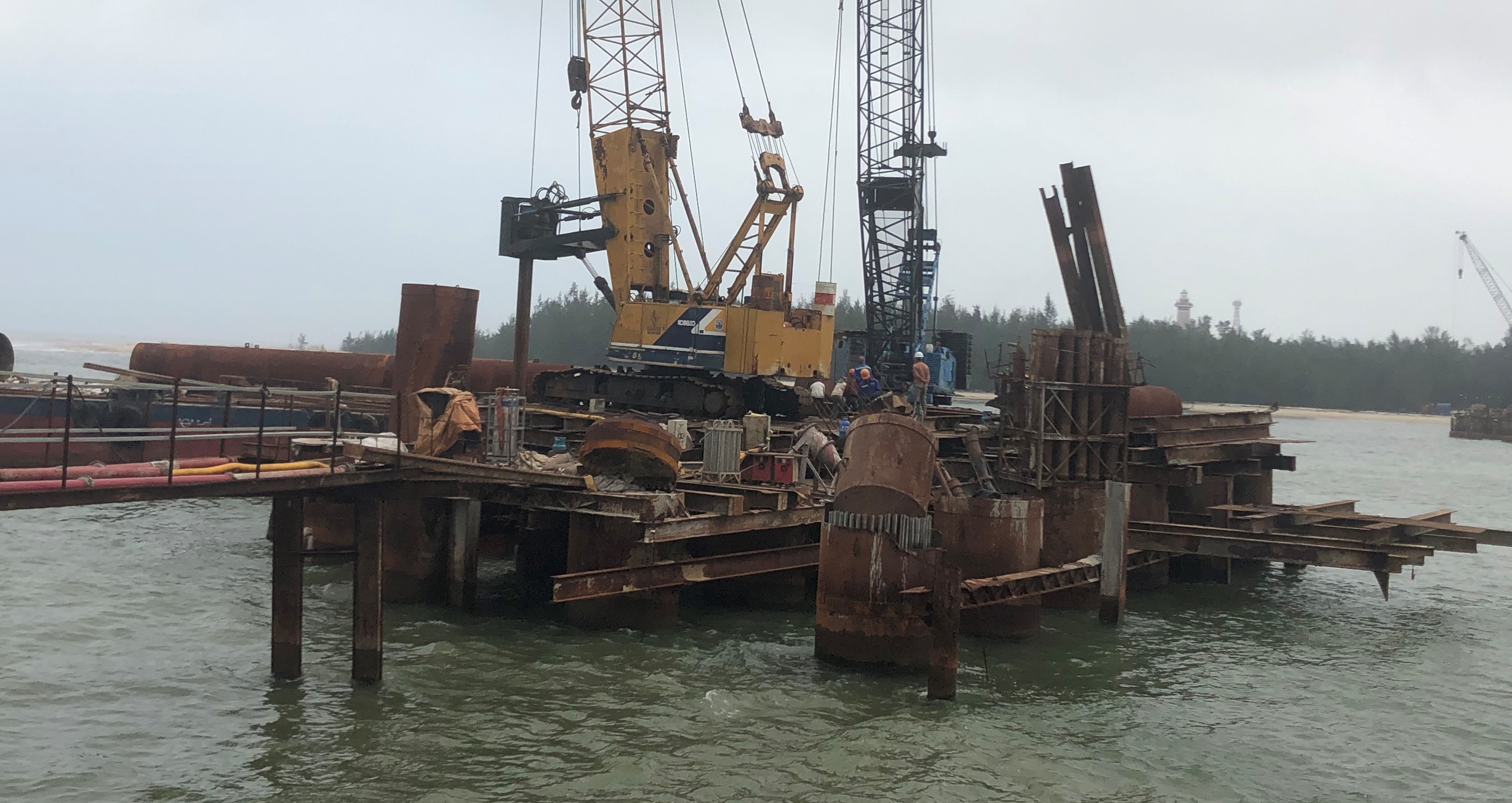 Dự án cầu vượt biển Thuận An vướng mặt bằng