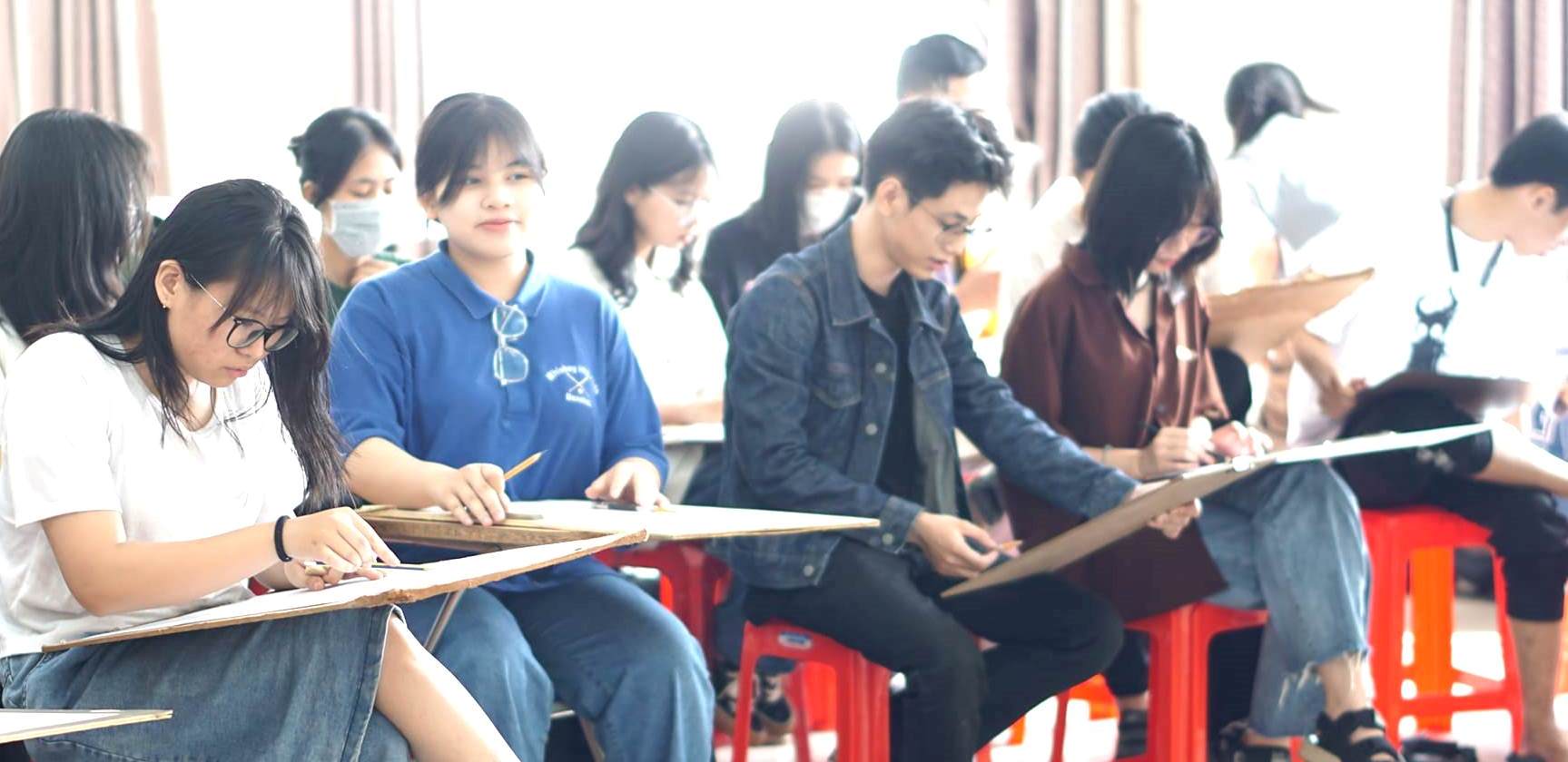 Tạo điều kiện phát triển Đại học Huế thành Đại học quốc gia