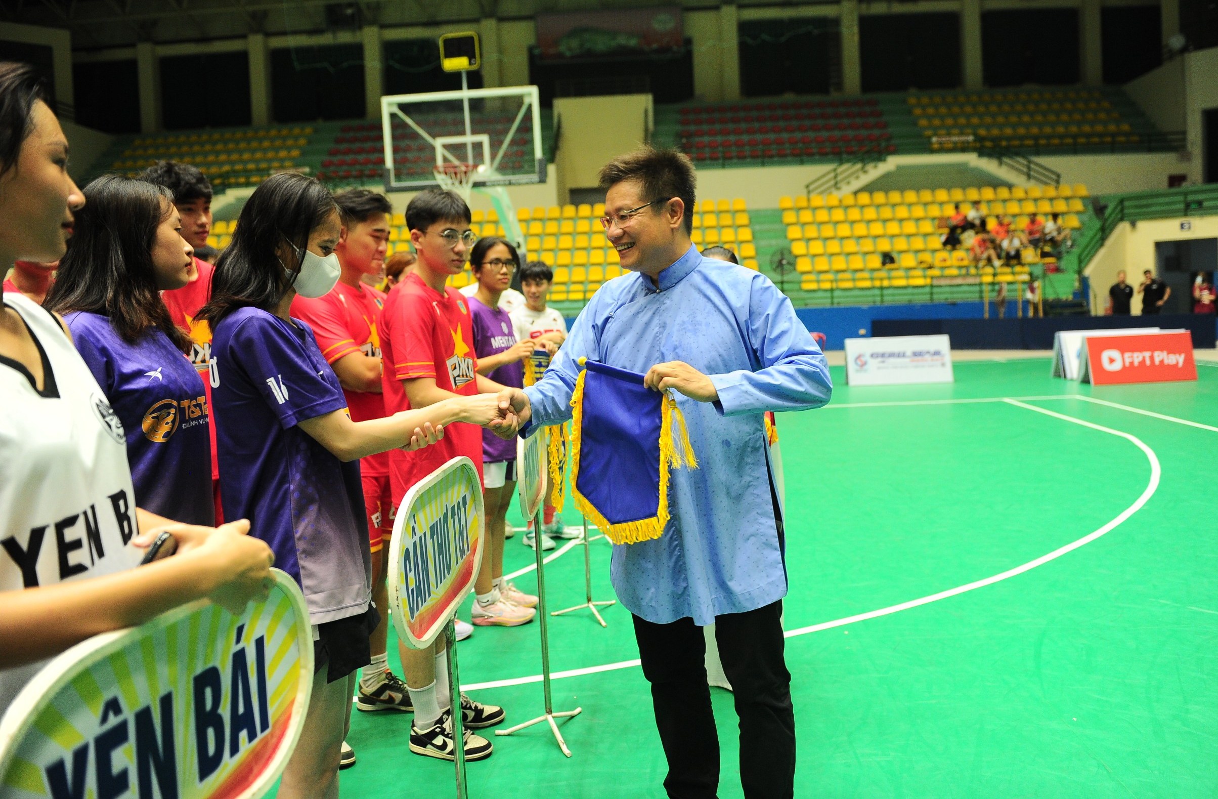 Khởi tranh Giải Vô địch Bóng rổ trẻ 5x5 U18 quốc gia năm 2023