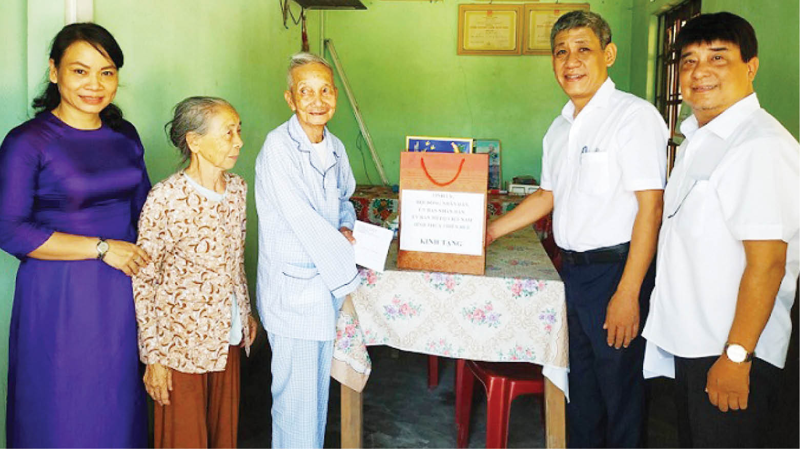 Nơi nghĩa tình đọng lại