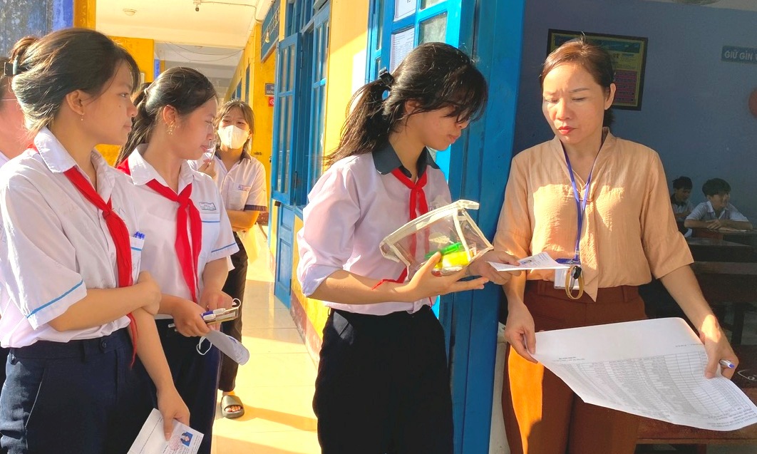 156 học sinh trúng tuyển vào lớp 10 đợt 2