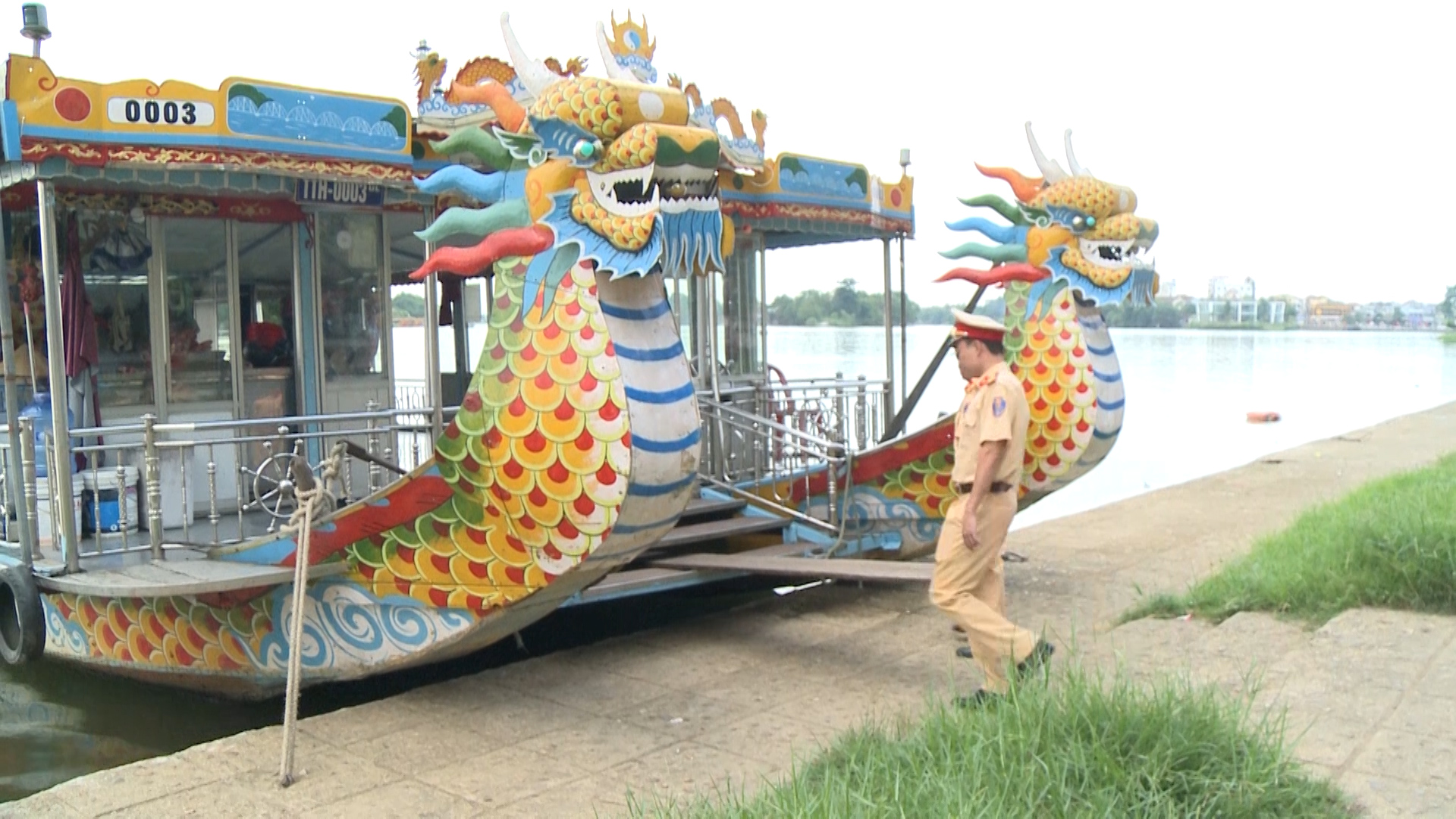 Quản lý thuyền rồng hết hạn đăng kiểm