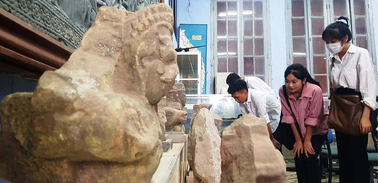 Bảo tàng bên trong trường học