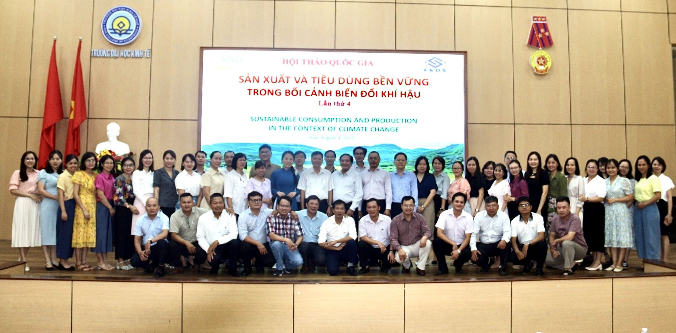 Sản xuất và tiêu dùng bền vững trong bối cảnh biến đổi khí hậu