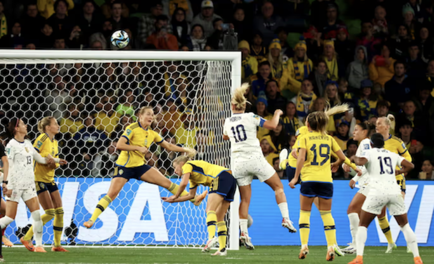 Chia tay nhà vô địch