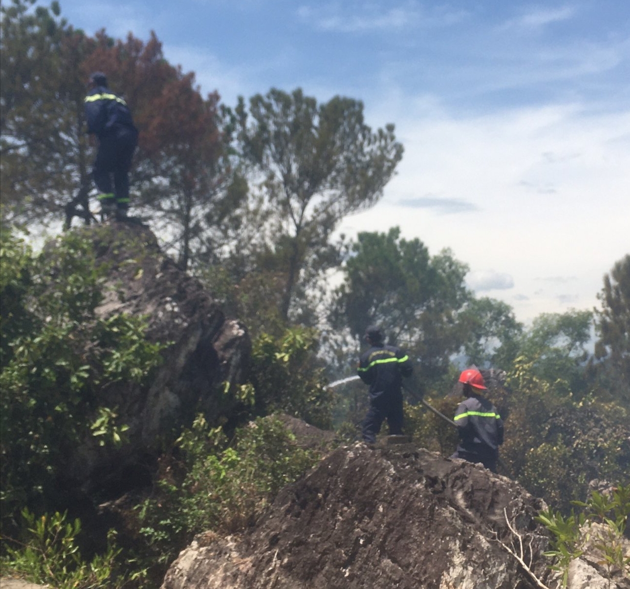 Họp khẩn cấp phòng cháy chữa cháy rừng