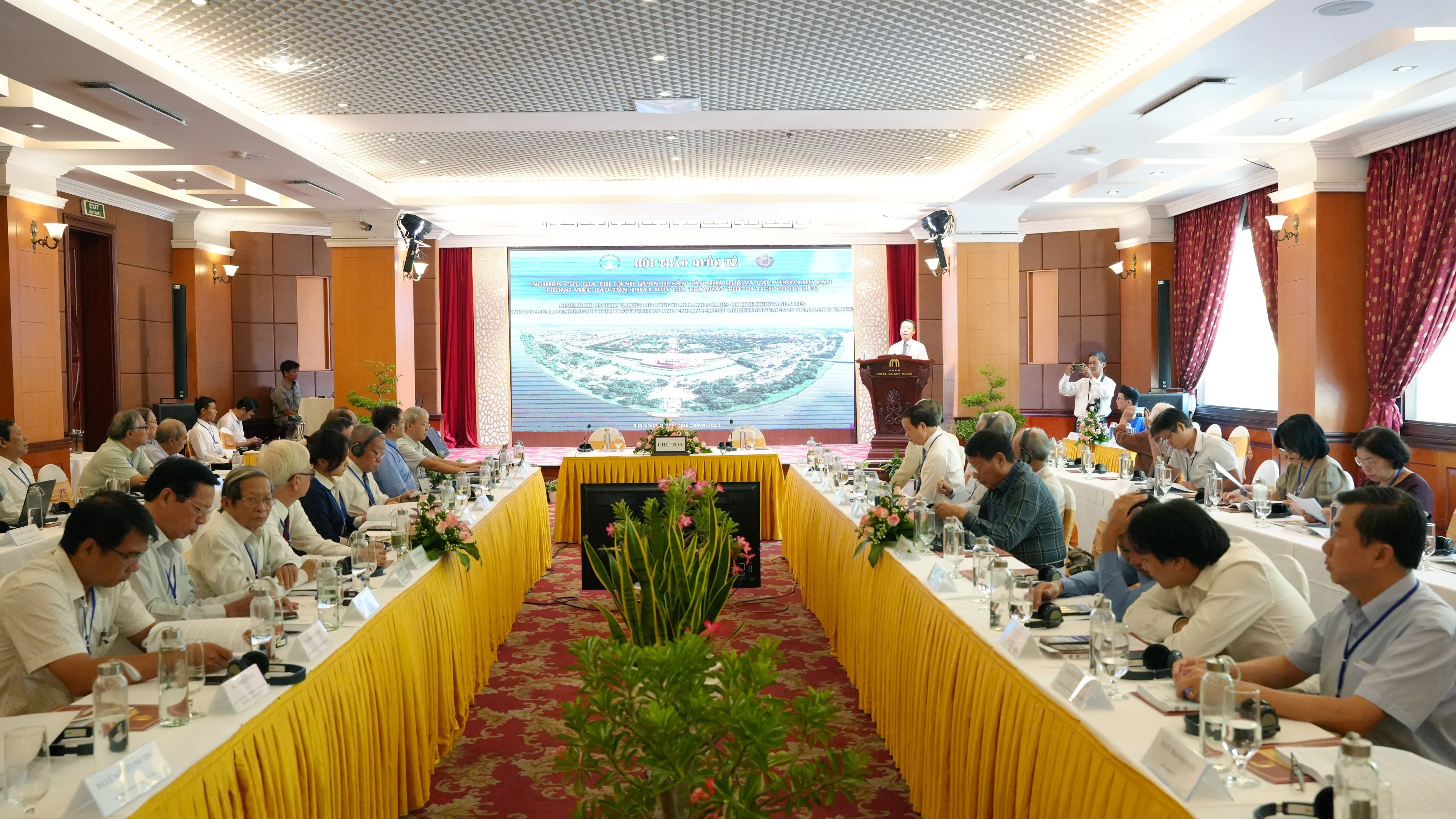 “Nghiên cứu giá trị cảnh quan văn hoá di sản Huế và các vùng phụ cận trong việc bảo tồn, phát huy giá trị Quần thể Di tích Cố đô Huế”

​