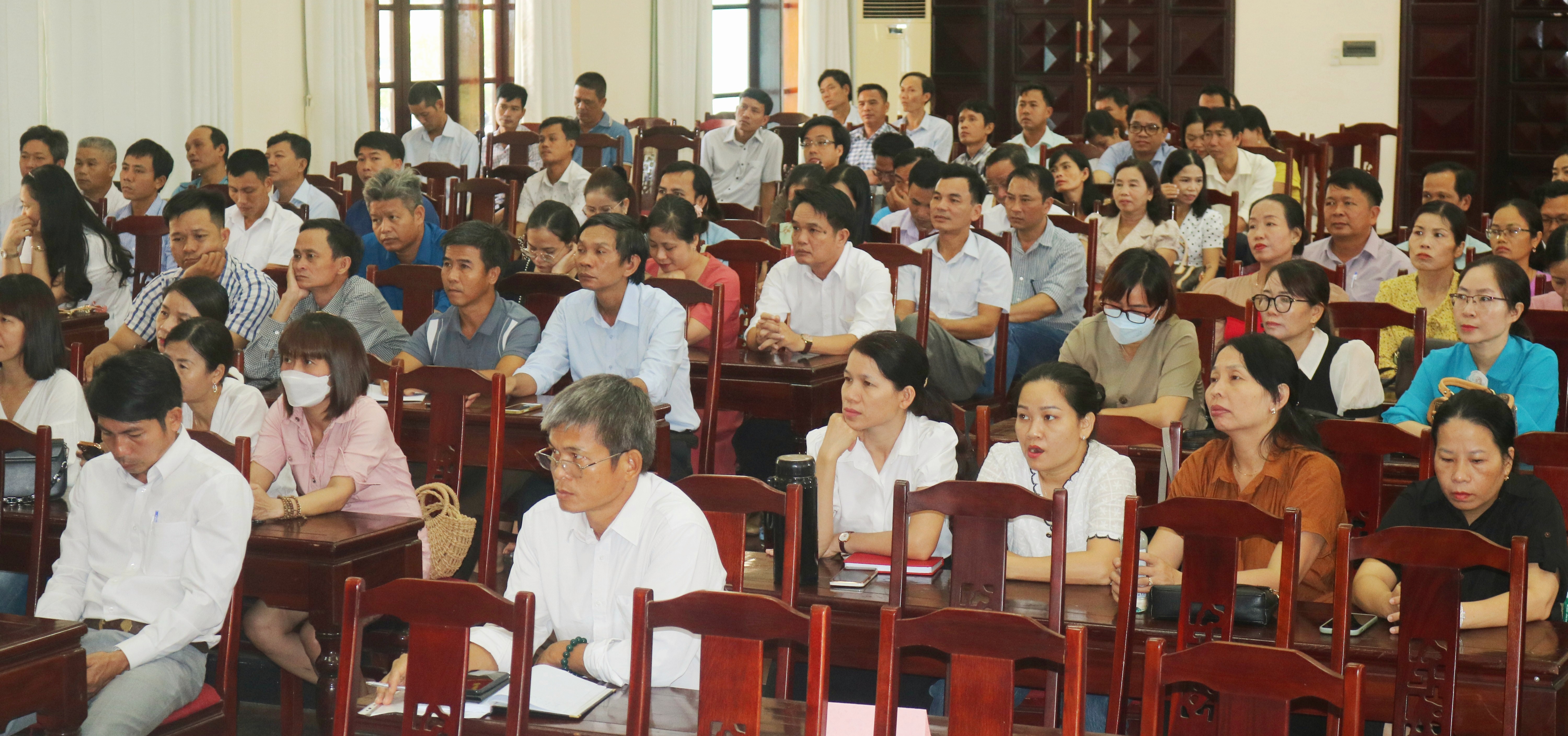 Xây dựng môi trường hạnh phúc trong trường học