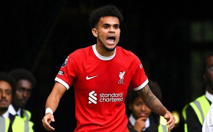 The Kop vất vả cầm hòa The Blues