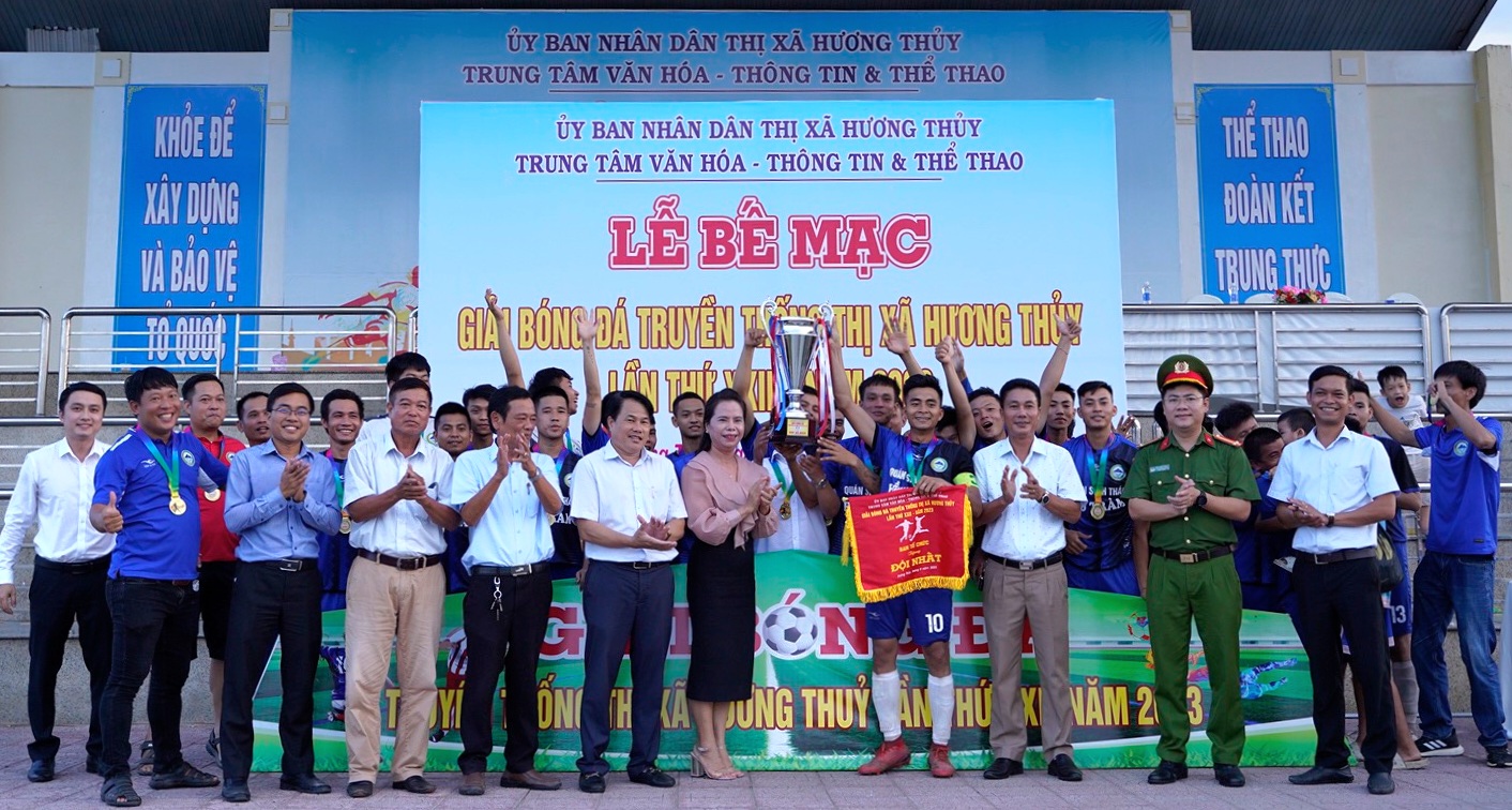 Thủy Châu vô địch giải bóng đá TX Hương Thủy 2023