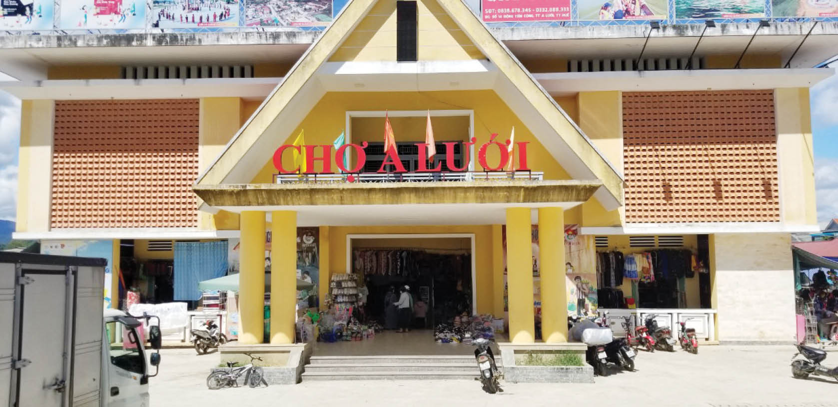 Chấn chỉnh hoạt động kinh doanh tại chợ A Lưới