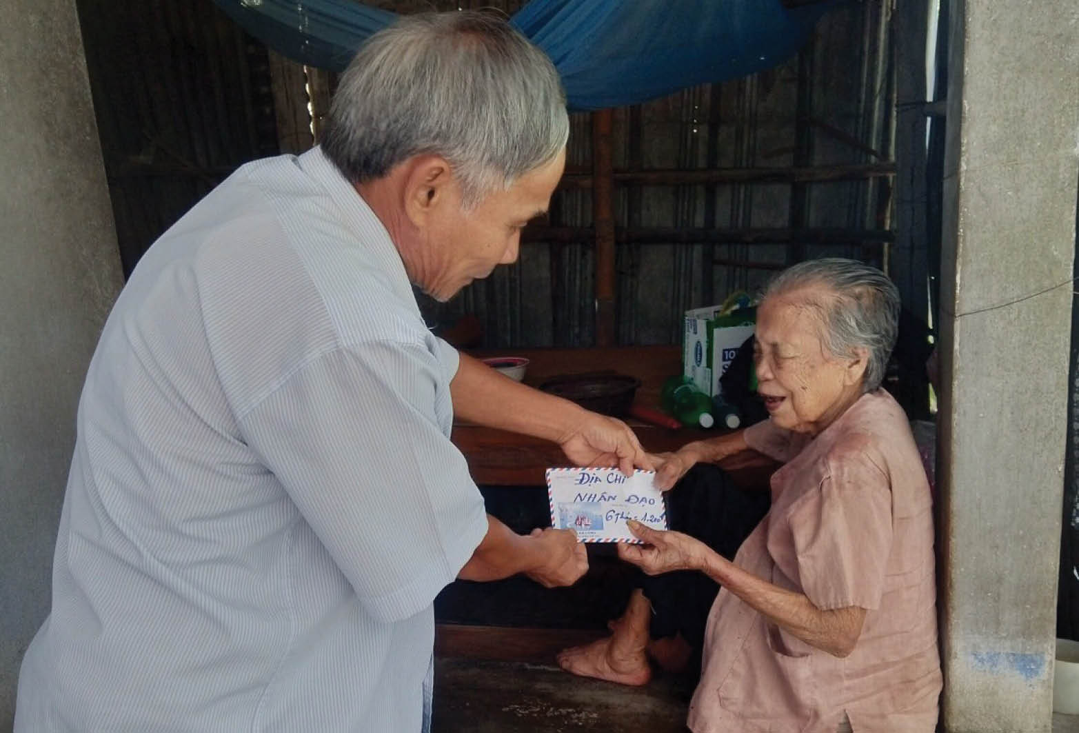 Giúp người nghèo từ… 1 000 đồng