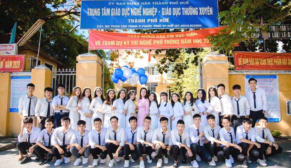 Đa dạng hóa chương trình giáo dục trong các cơ sở giáo dục thường xuyên