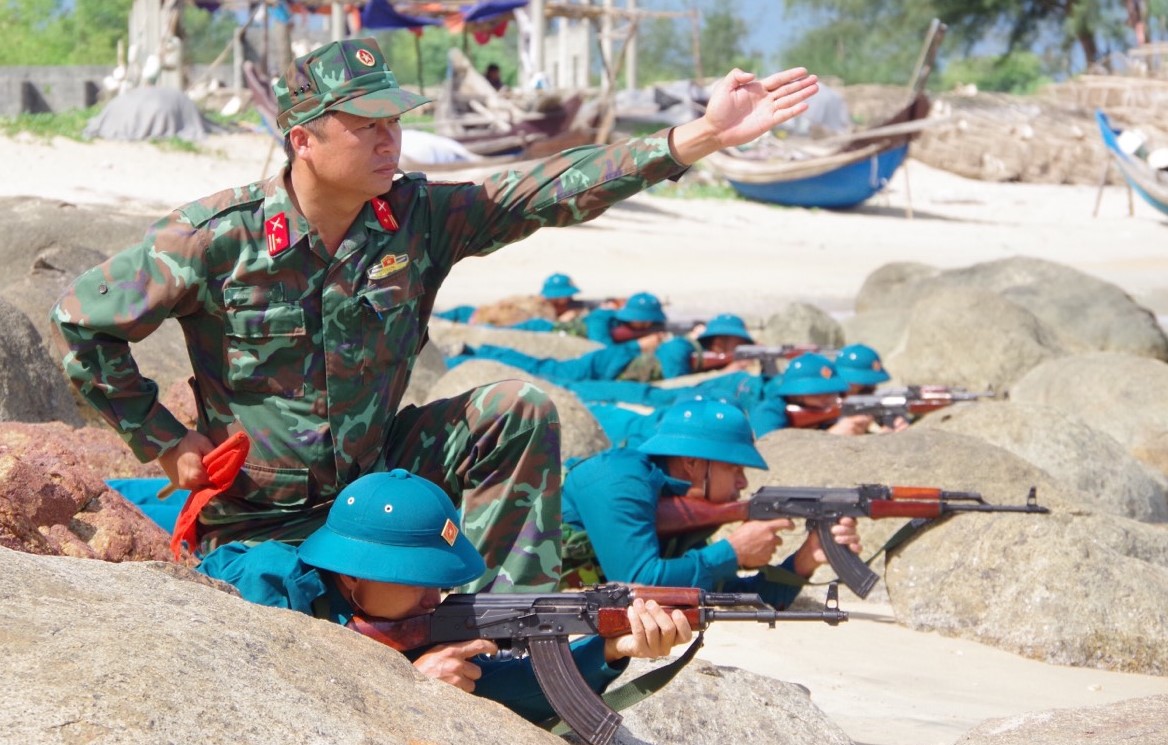 Xây dựng lực lượng dân quân biển vững mạnh, rộng khắp