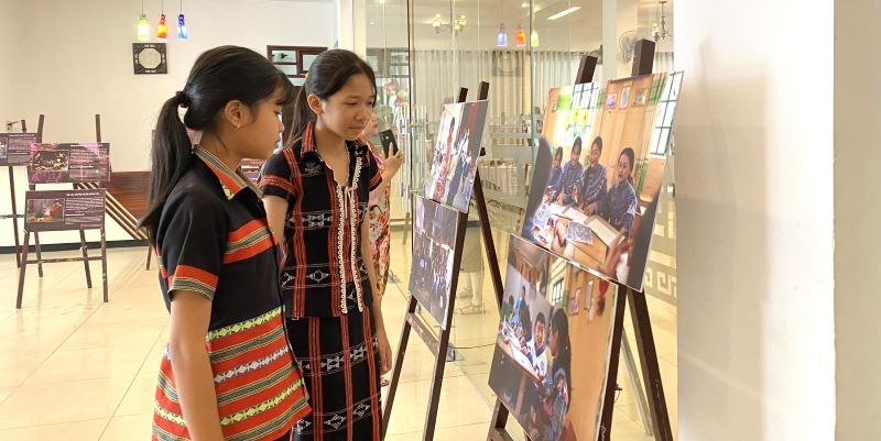 Lắng nghe trẻ em nói