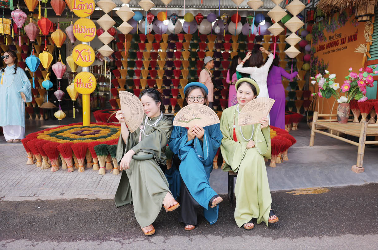 Huế trong mắt bạn tôi