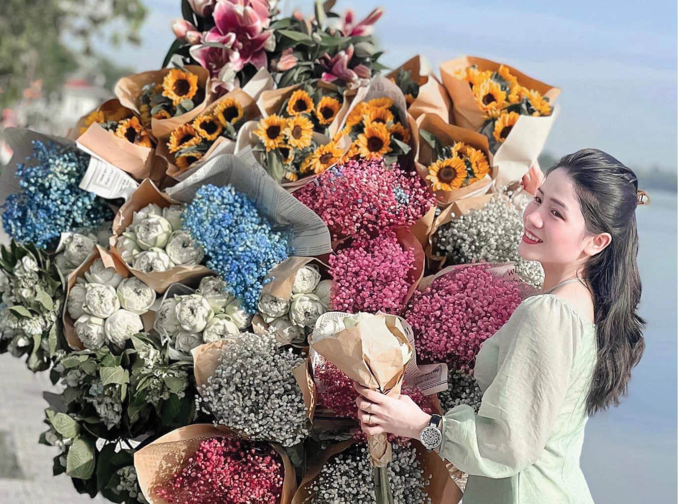 Mang thu Hà Nội vào với Huế