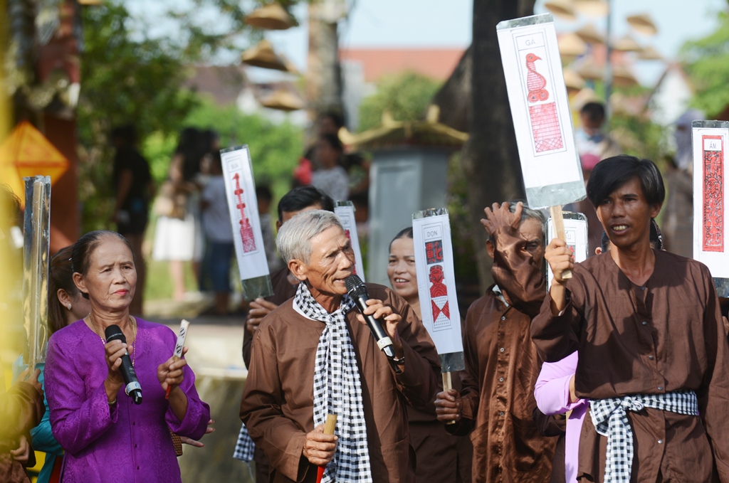 Lan tỏa nghệ thuật bài chòi vào trường học