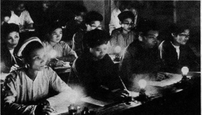 “Diệt giặc dốt” bằng bình dân học vụ