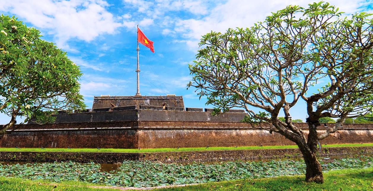 Nhiệm vụ thiêng liêng