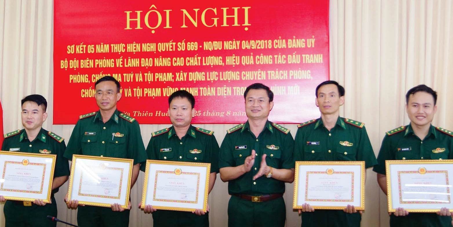 Đấu tranh phòng, chống ma túy và tội phạm khu vực biên giới