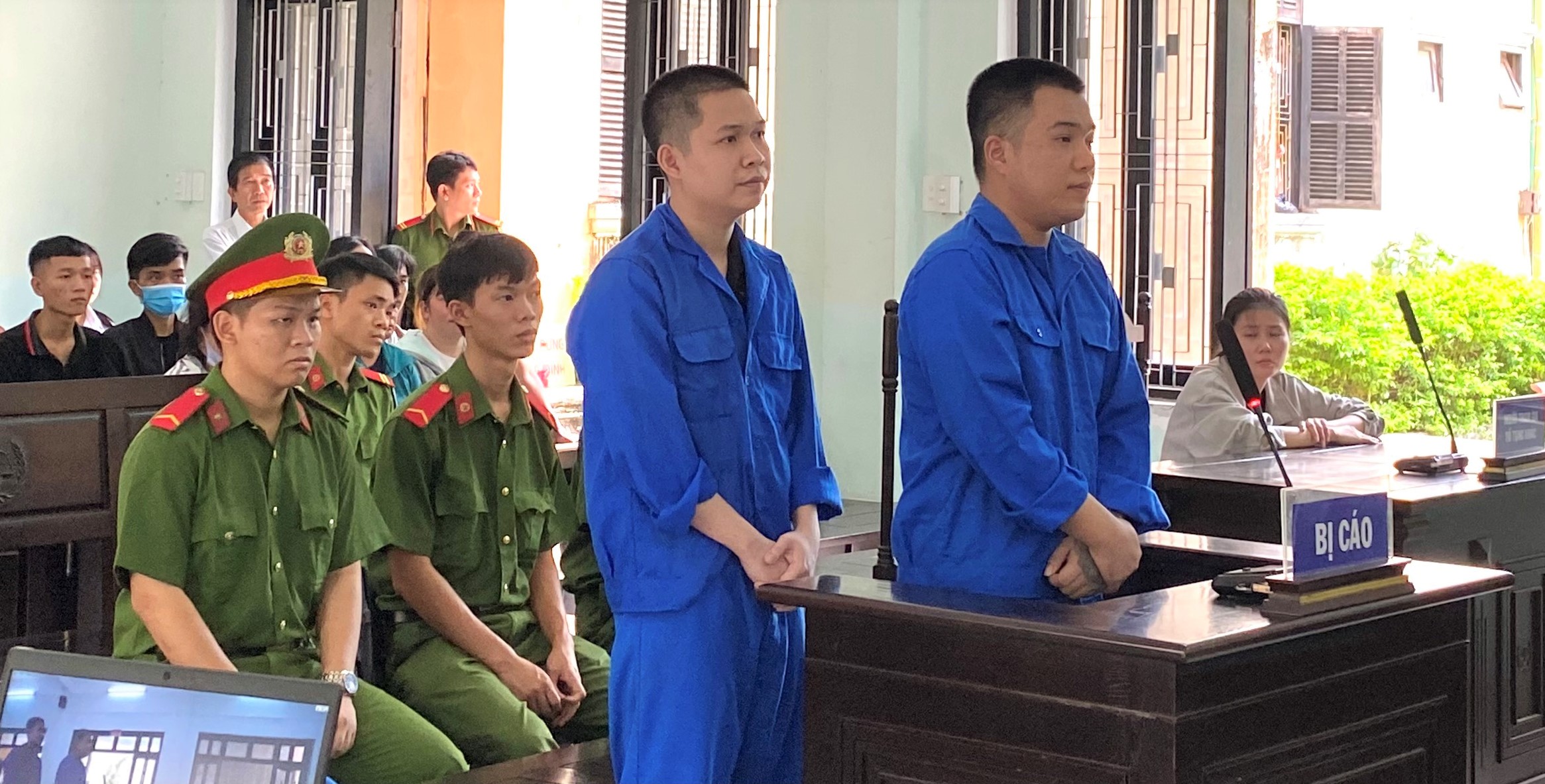 Hai đối tượng lãnh 40 năm tù do mua bán trái phép ma túy