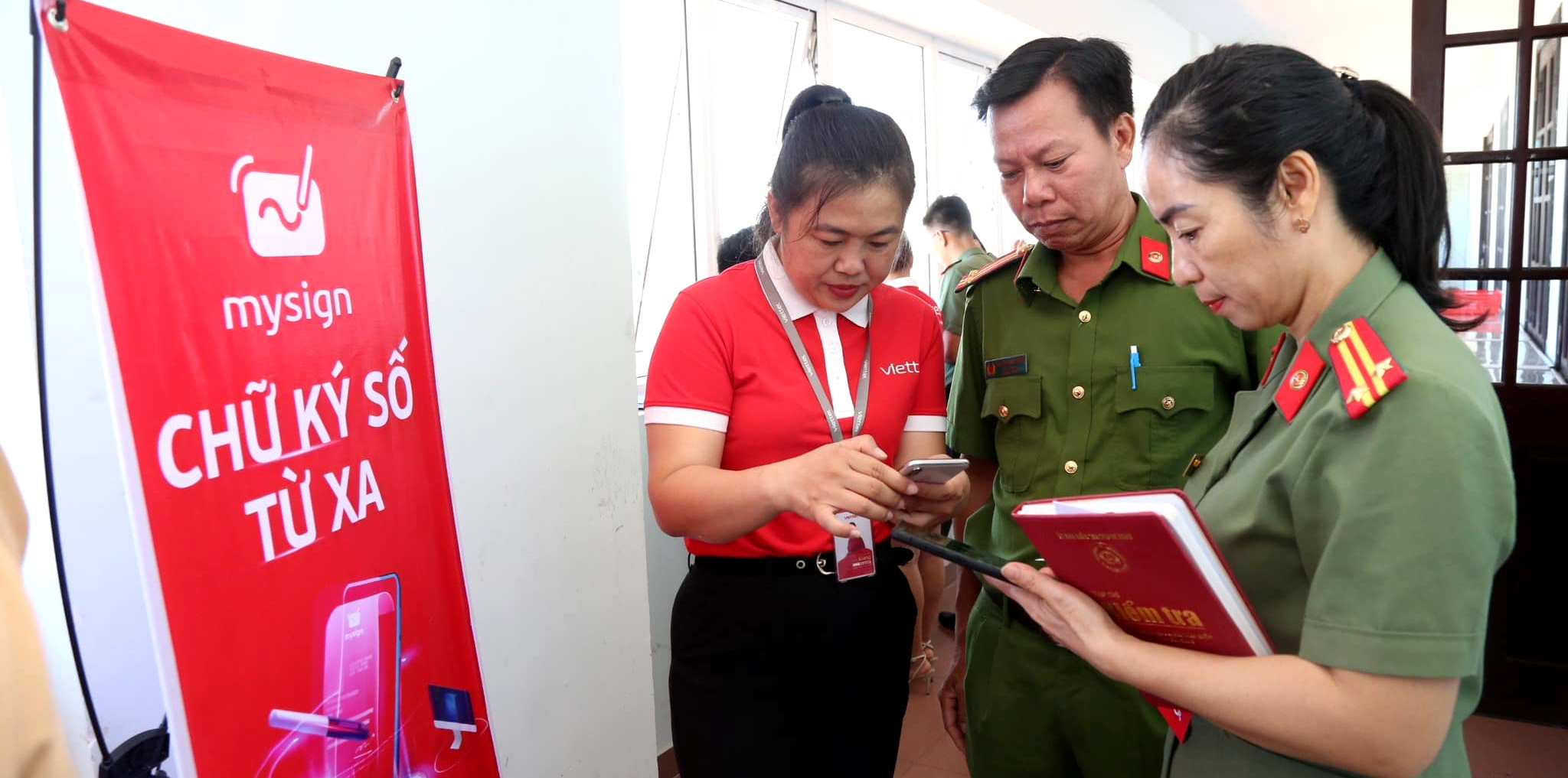 Triển khai chiến dịch cấp phát chữ ký số trong lực lượng công an