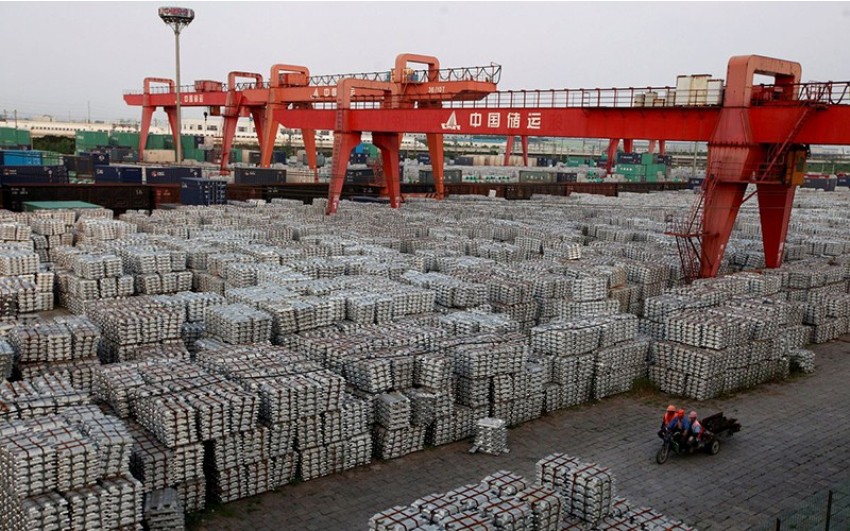 Thị trường kim loại chịu sức ép mạnh