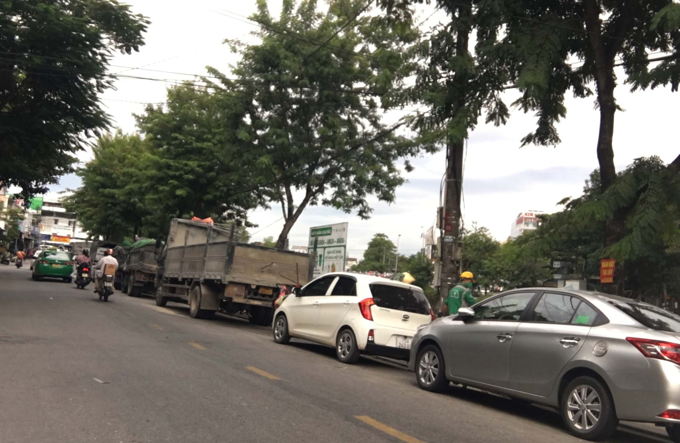 Lòng đường không thể là  gara