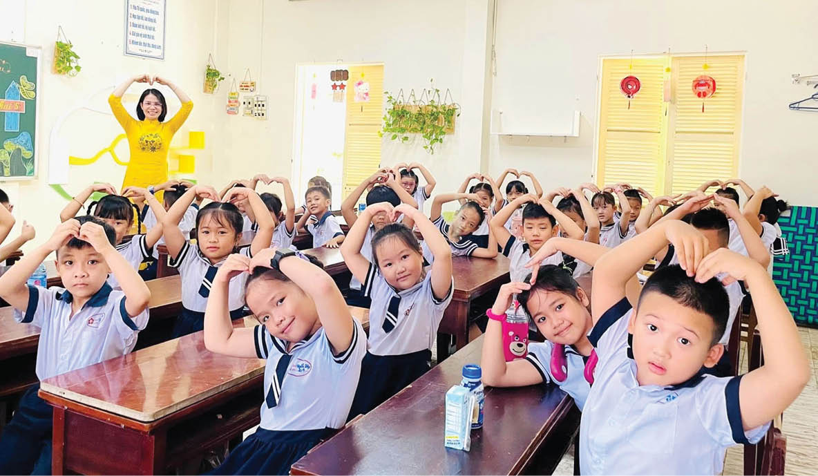 Tạo hứng thú cho học sinh trong mỗi giờ học